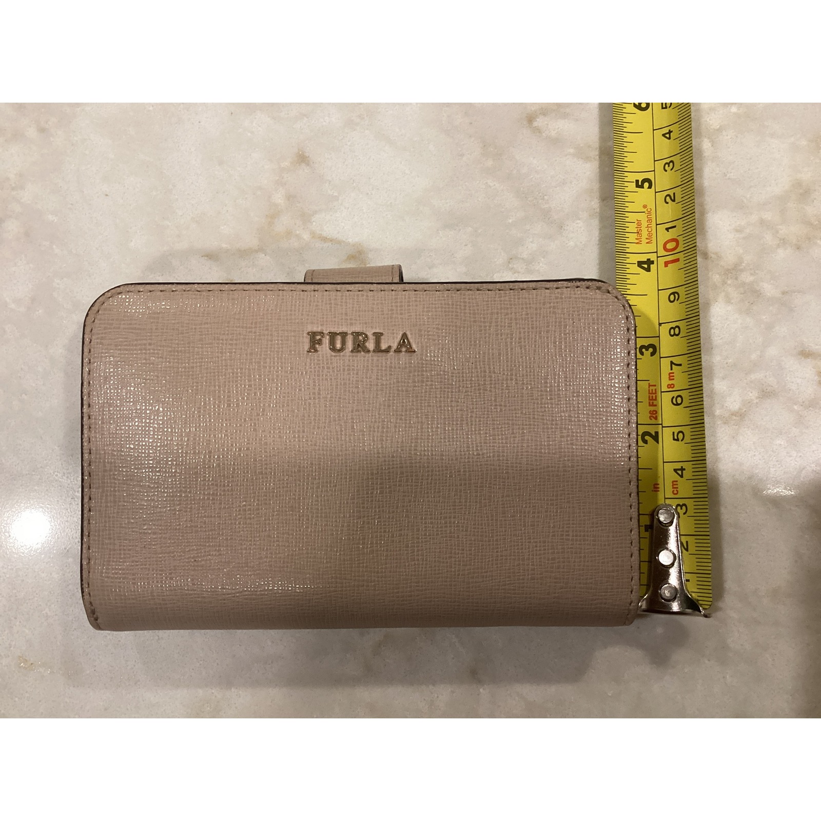 Furla Wallet Snap Closure Card Holder Beige Leather Small